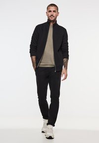 Street One MEN IN UNI - Jednoduché tričko - beige