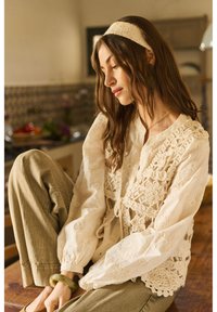 Cream LOTU  - Mellény - perfectly pale