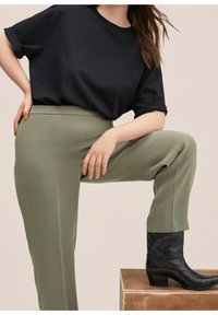 Mango Pantalon classique - light green