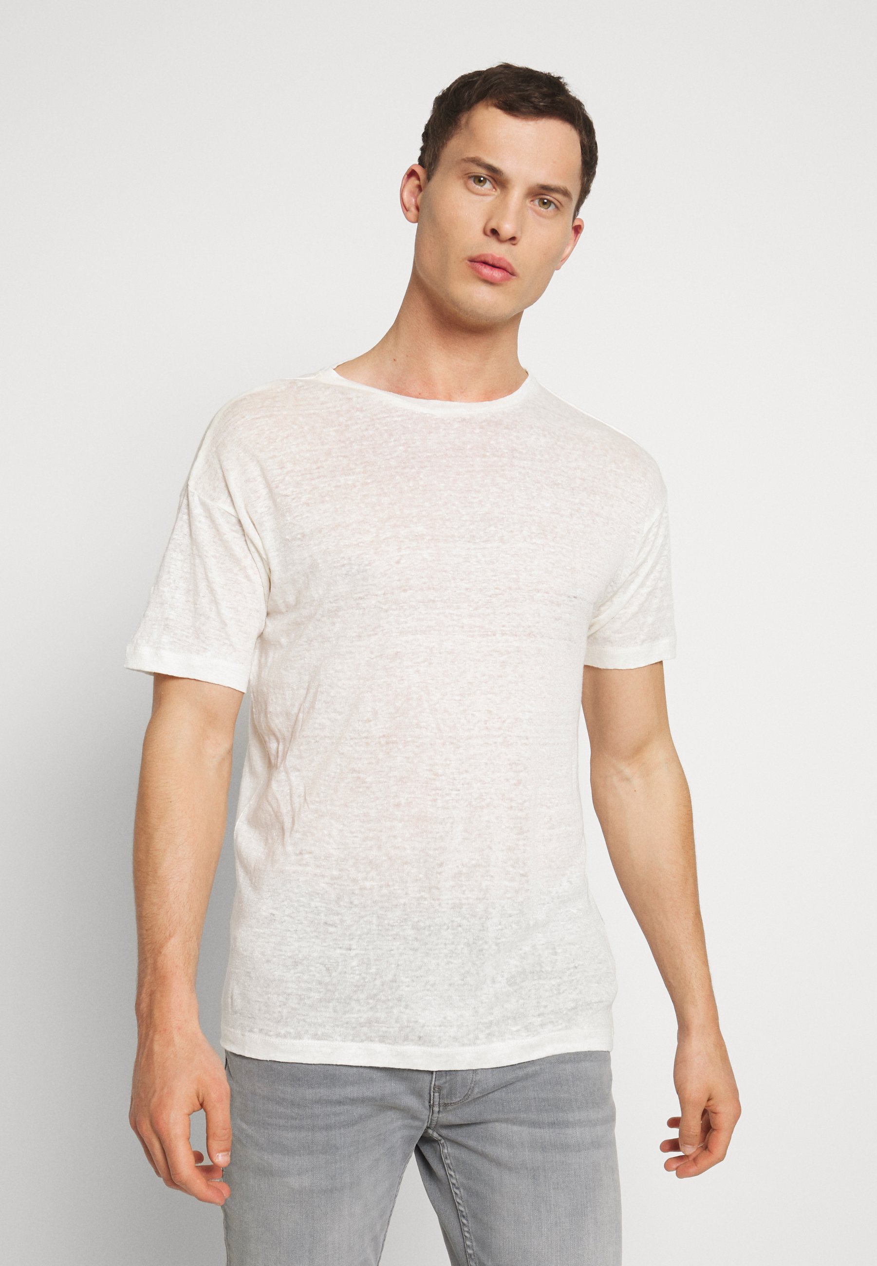 Be Edgy BEJAKE T shirts med print offwhite Zalando.no Be Edgy BEJAKE - T-shirts med print - black
