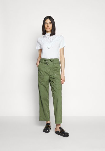 Maje Pantalon classique - 
khaki