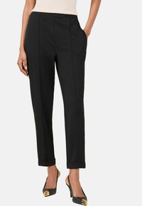 REGULAR FIT - TAPERED  - Stoffhose - black