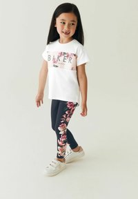 Baker by Ted Baker FLORAL AND SEQUIN SET - Leggings - pink