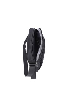 Borsa a spalla nera con superficie texturizzata, chiusura con zip e tracolla regolabile. L'interno è dotato di una fodera grigia per una migliore organizzazione.