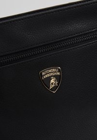 Borsa A Tracolla Lamborghini Nera – Leggera A Imbracatura – Nuova Con Etichette