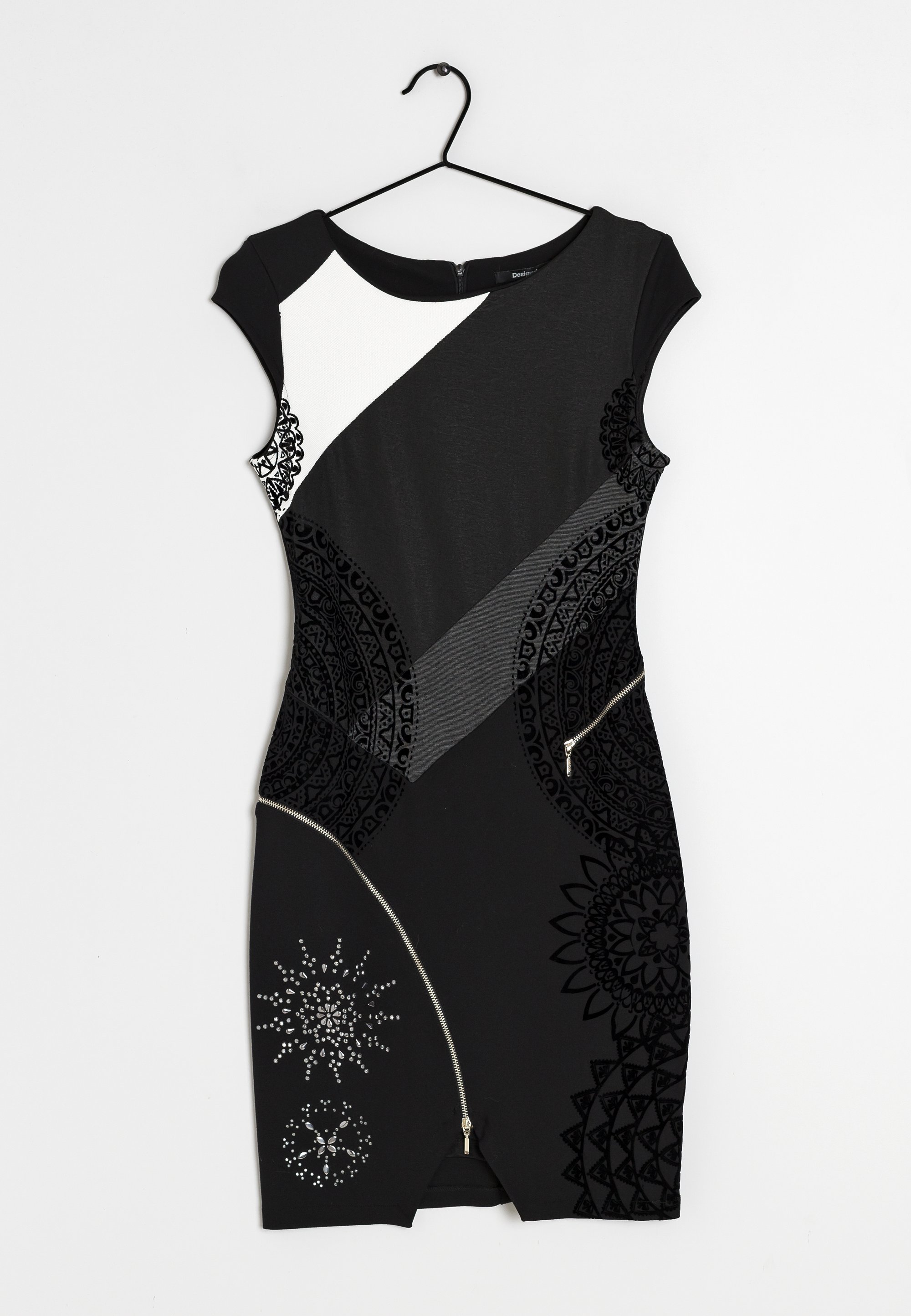 Desigual Cocktail dress / Party dress - black - (Pre-owned) - Zalando.ie