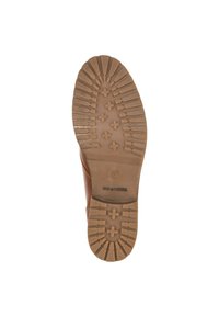 Suela de zapato de piel marrón con un patrón de banda de rodadura en capas, que presenta estrías horizontales y verticales. Las marcas incluyen "Hecho en Portugal" y talla 37.