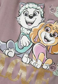 Name it - T-shirt z nadrukiem