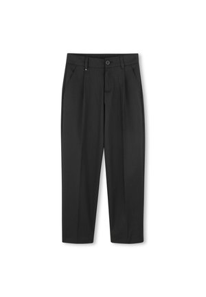 Pantalones de rayas negras confeccionados en una tela suave. Presentan un cierre con botón, dos bolsillos laterales y un corte ajustado con pierna recta.