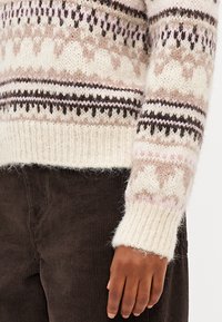 ONLY Petite ONLMONTANA LIFE O NECK  - Pulover - whitecap gray/chocolate torte/silver mik/fary tale