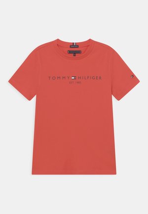 ESSENTIAL LOGO UNISEX - T-shirt print - daring scarlet