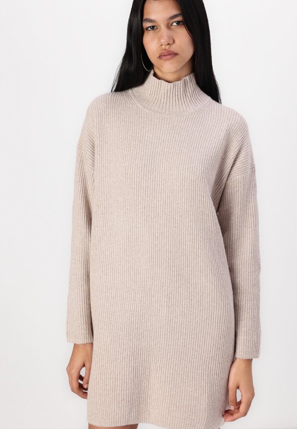 Jumper - cobblestone3