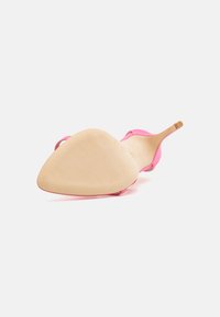 Custommade AMY - Sandaler - pink/red