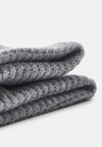 FTC Cashmere Čepice - opal grey