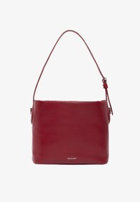 Selezionato, red turin