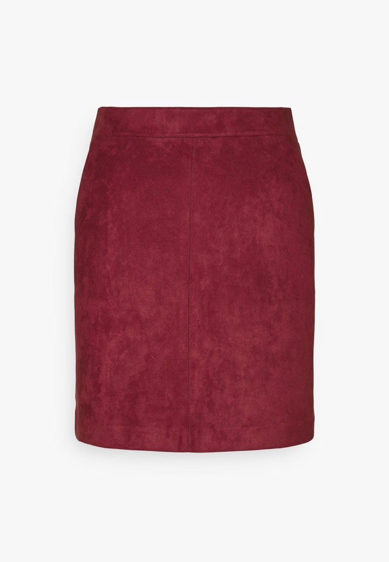 Burgundská semišová mini sukně s přiléhavým střihem, hladkým povrchem a čistými liniemi; obsahuje bezšvový pas a žádné viditelné kovové prvky.