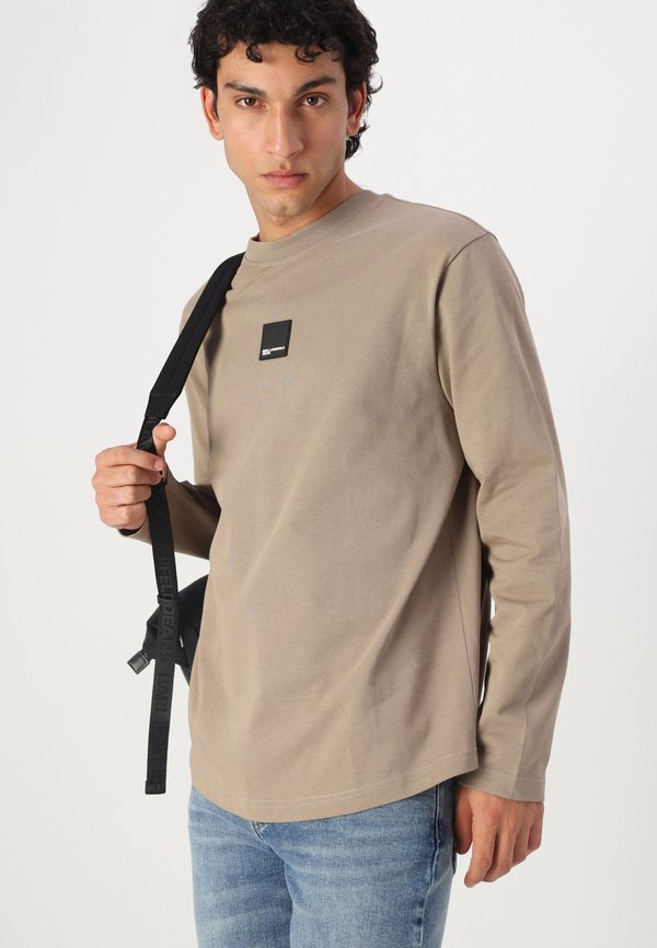 CURVED TEE - Long sleeved top - desert taupe3