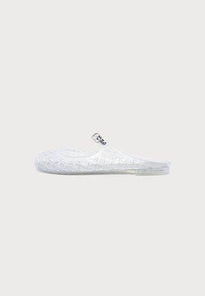 Madden Girl, SAFFRONN - Sandales de bain - clear