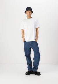 Hollister Co. - Cooling Tee 3-Pack - Paprasti marškinėliai - black/white/light grey Miniatiūros vaizdas 1