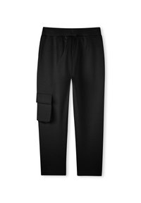 Zwarte broeken van textuurstof, met een elastische tailleband en een zijvak met klep voor extra functionaliteit.