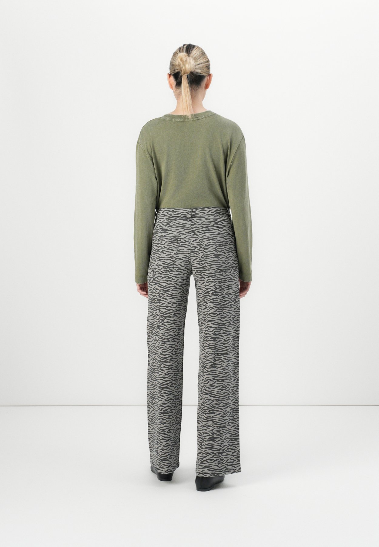 ONLMADISON WIDE ANIMAL PANT