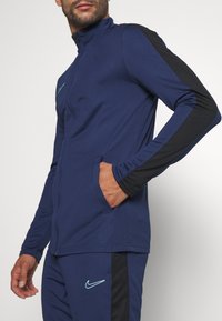 Nike Performance ACADEMY SET - Tuta - midnight navy/black