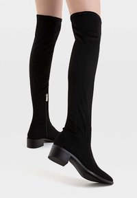 Stradivarius Botas mosqueteras - black