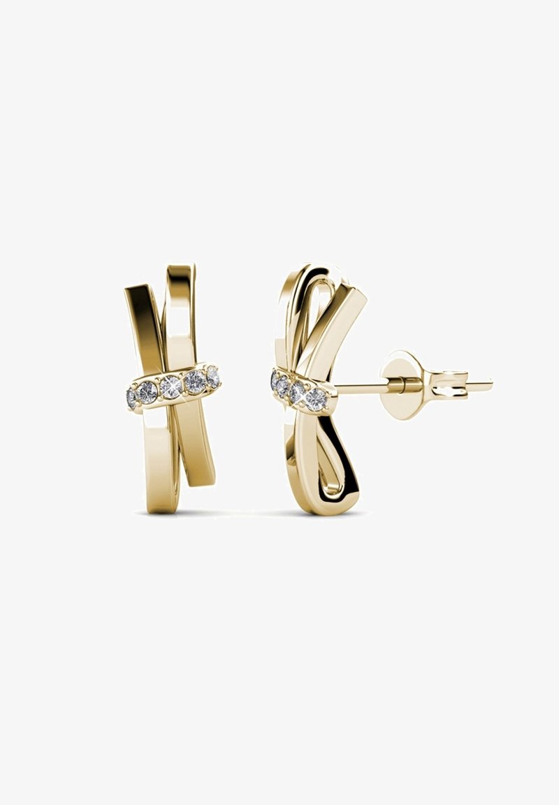 Boucles d'oreilles dorées avec un design entrelacé. Présente cinq pierres précieuses claires serties dans une bande au centre. Fermeture à clou push-back.