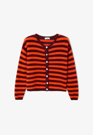 Gestreepte cardigan van zachte stof, met oranje en donkerrode horizontale strepen, een V-hals en zes witte knopen aan de voorkant.