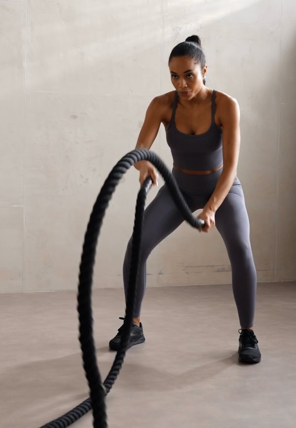 CONTOURING SEAMLESS LEGGINGS - Leggings - volcanic glass3