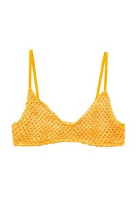 Rumena kvačkana bikini majica v trikotni oblik, z tankimi prilagodljivimi naramnicami in teksturirano tkanino. Ni vidne obloge ali dodatnih kovinskih delov.