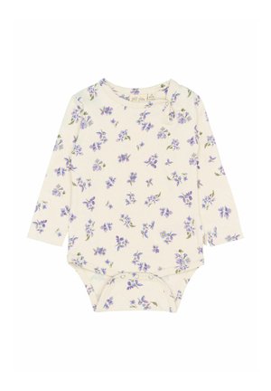 Langærmet babysuit i cremefarve med blomstermønster i nuancer af lilla. Har knap på skulderen og trykknaplukninger i bunden.