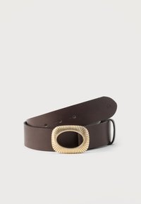 Неизбран, dark brown