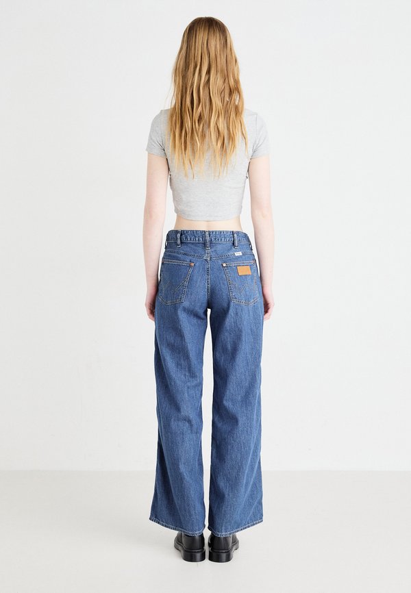 WORLD WIDE - Wide Leg3