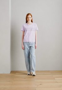 Esprit TEE - T-shirts print - lavender