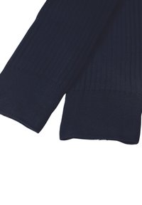 Corpetto in tessuto a coste blu scuro con superficie texturizzata. I bordi finiti sono cuciti in modo liscio, offrendo una vestibilità aderente. Nessun marchio visibile.
