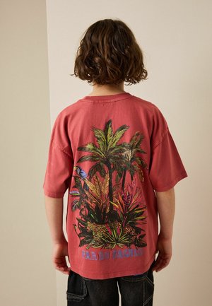 Next, SHORT SLEEVE GRAPHIC - T-Shirt print - berry red washed