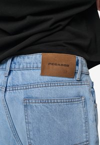 Pegador Baggy džíny - light blue