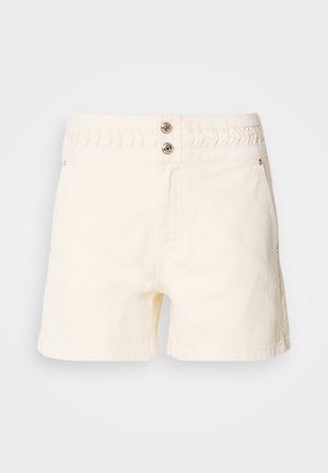 Pantalones cortos de mezclilla color crema con una cinturilla elástica texturizada, dos bolsillos frontales y dos detalles decorativos de botones en la cintura.