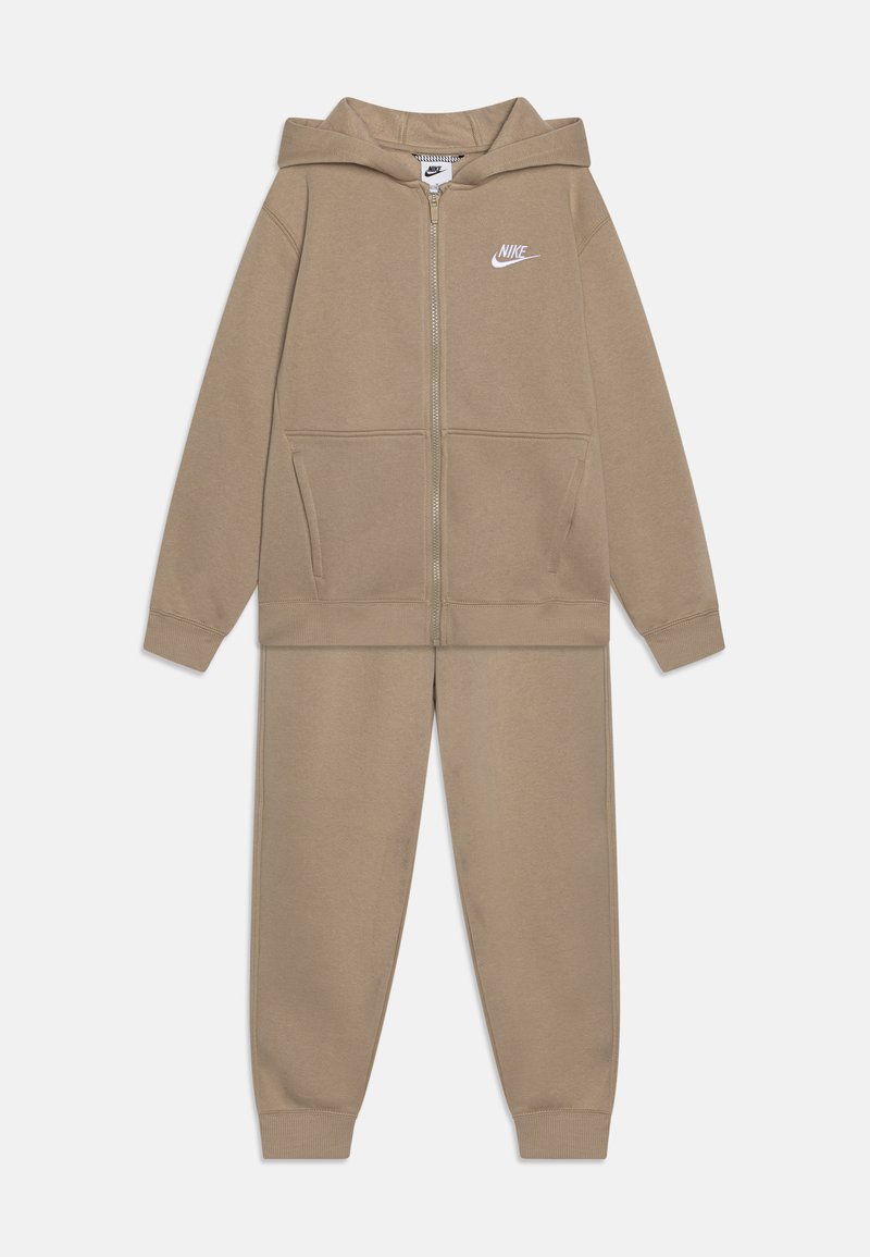Nike Sportswear SPORTSWEAR CLUB FLEECE - Fato de treino - khaki/white