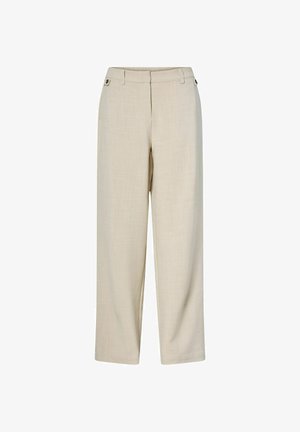 Beżowe spodnie o prostych nogawkach z bocznymi patkami na guziki, szlufkami na pasek oraz ukrytym zapięciem na zamek z przodu.