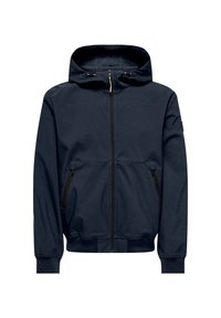 Giacca con cappuccio blu navy, chiusura a zip frontale, due tasche laterali, polsini e fondo elasticizzati, texture del tessuto liscia, design minimalista senza patterns.