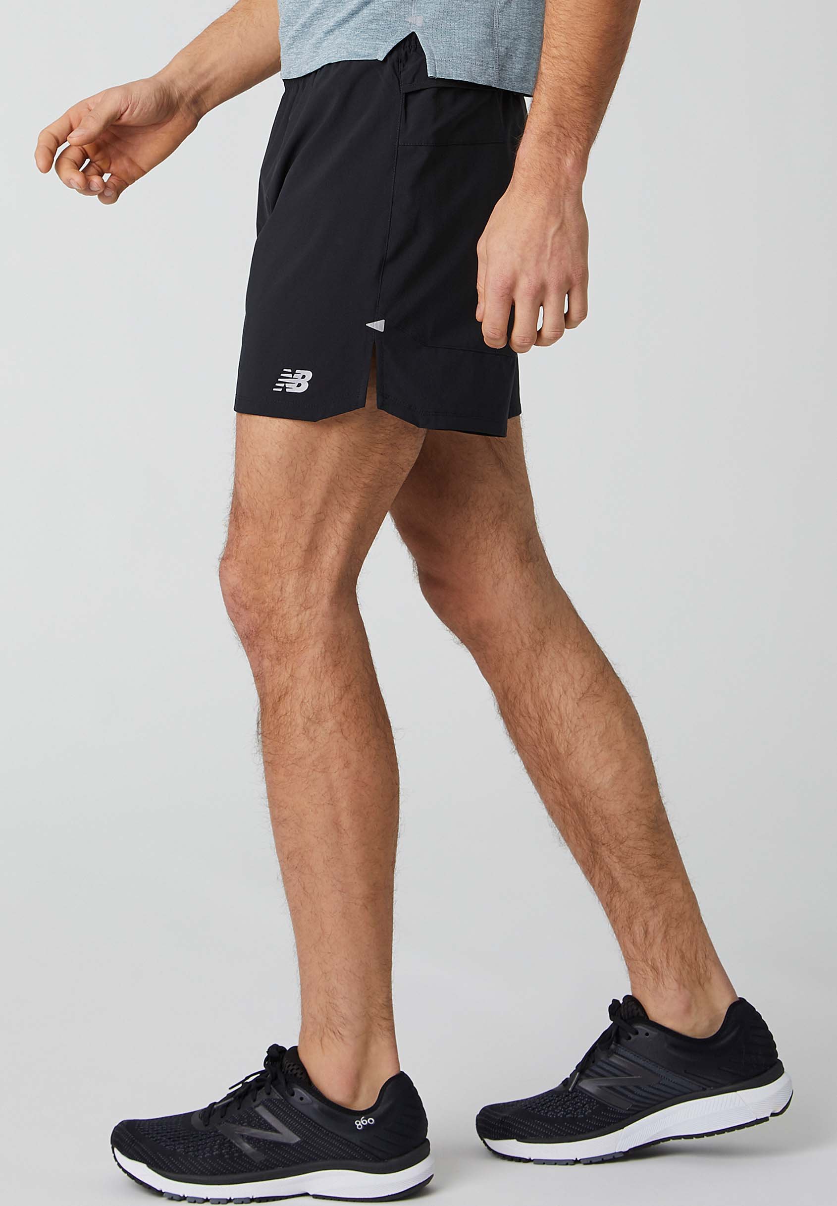 New Balance RUNNING SHORT - Pantalón corto de deporte - black/negro -  Zalando.es
