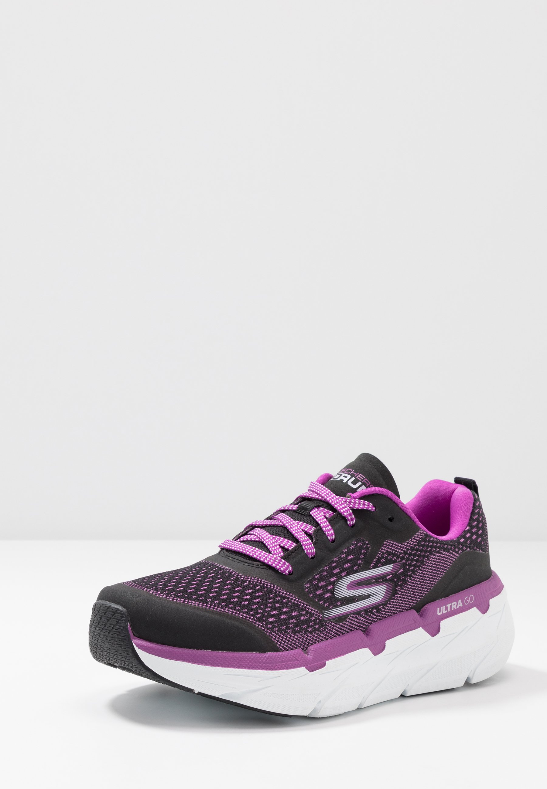 skechers performance max