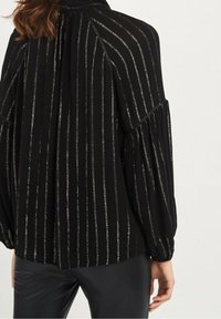 Next Blouse - black