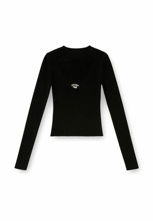 Top nero a maniche lunghe con costine, scollo a V profondo e schiena con intaglio. Presenta una spilla ovale argentata sul collo. Tessuto testurizzato.