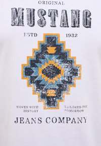 Sélectionné, weiß