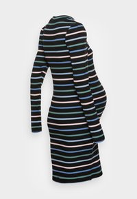 Gravidklänning med långa ärmar, figurnära passform, svart bakgrund, horisontella ränder i grön, blå, rosa och ljusblå. Mjuk textur.