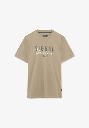 Beige kortærmet t-shirt med teksten "SIGNAL Vacation 1967" trykt foran, rund halsudskæring og et lille sidelabel.