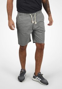 INDICODE JEANS IDABBEY - Kratke hlače - light grey